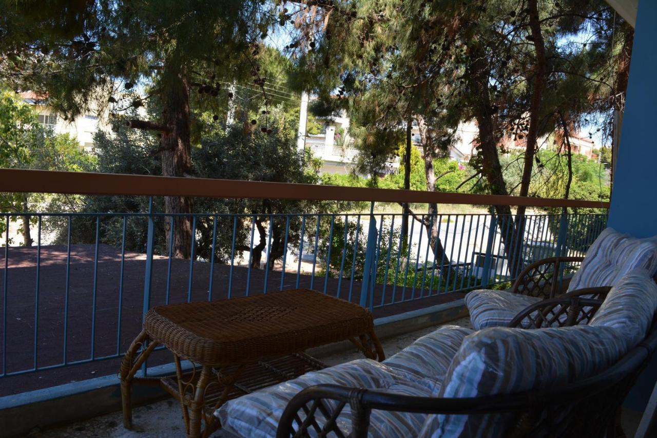 Spacious Apartment With Balconies, Ac, King Bed, Near Dt And Transports 雅典 外观 照片